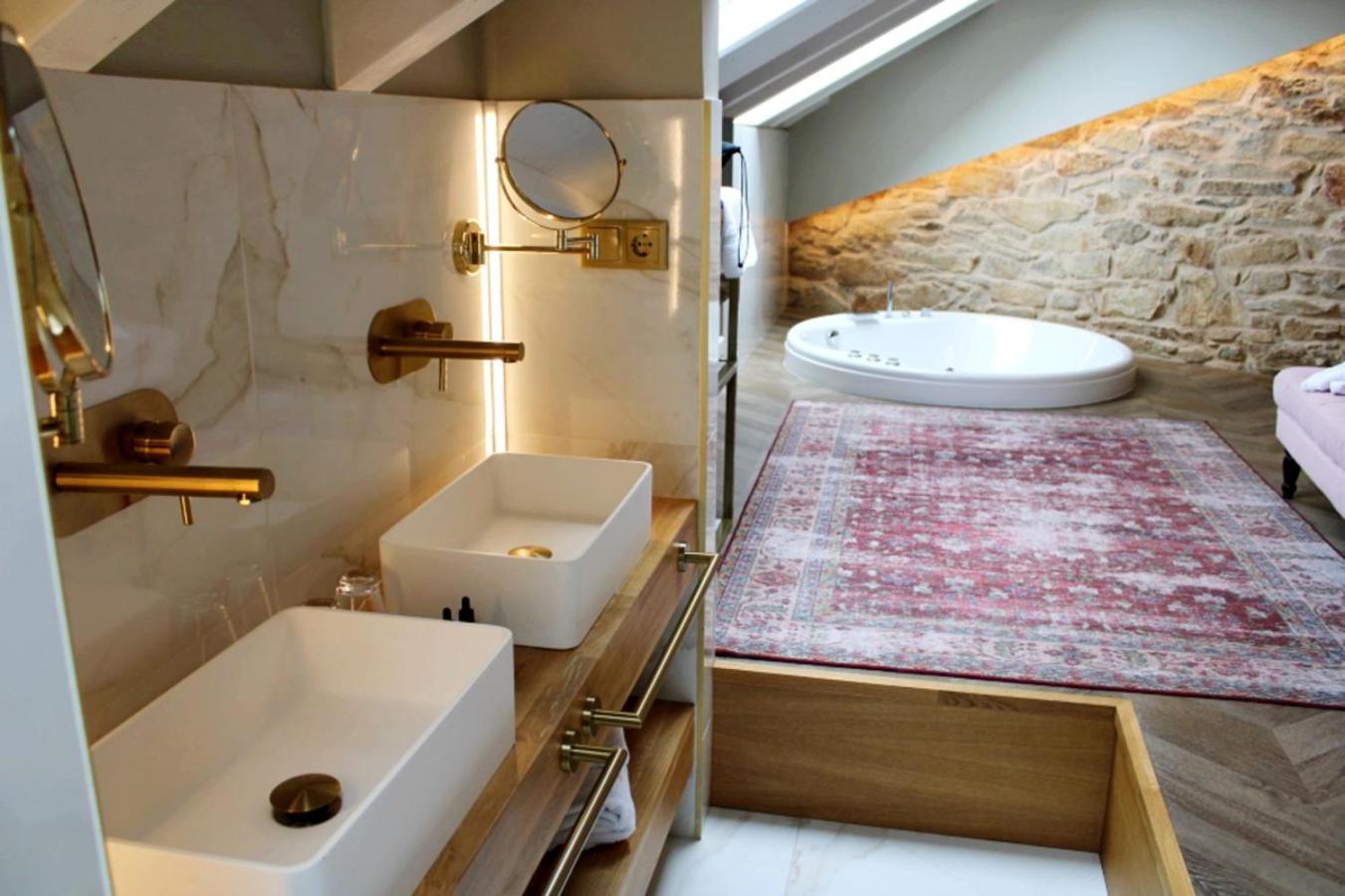 Hospedium Hotel Barometro De Camariñas المظهر الخارجي الصورة